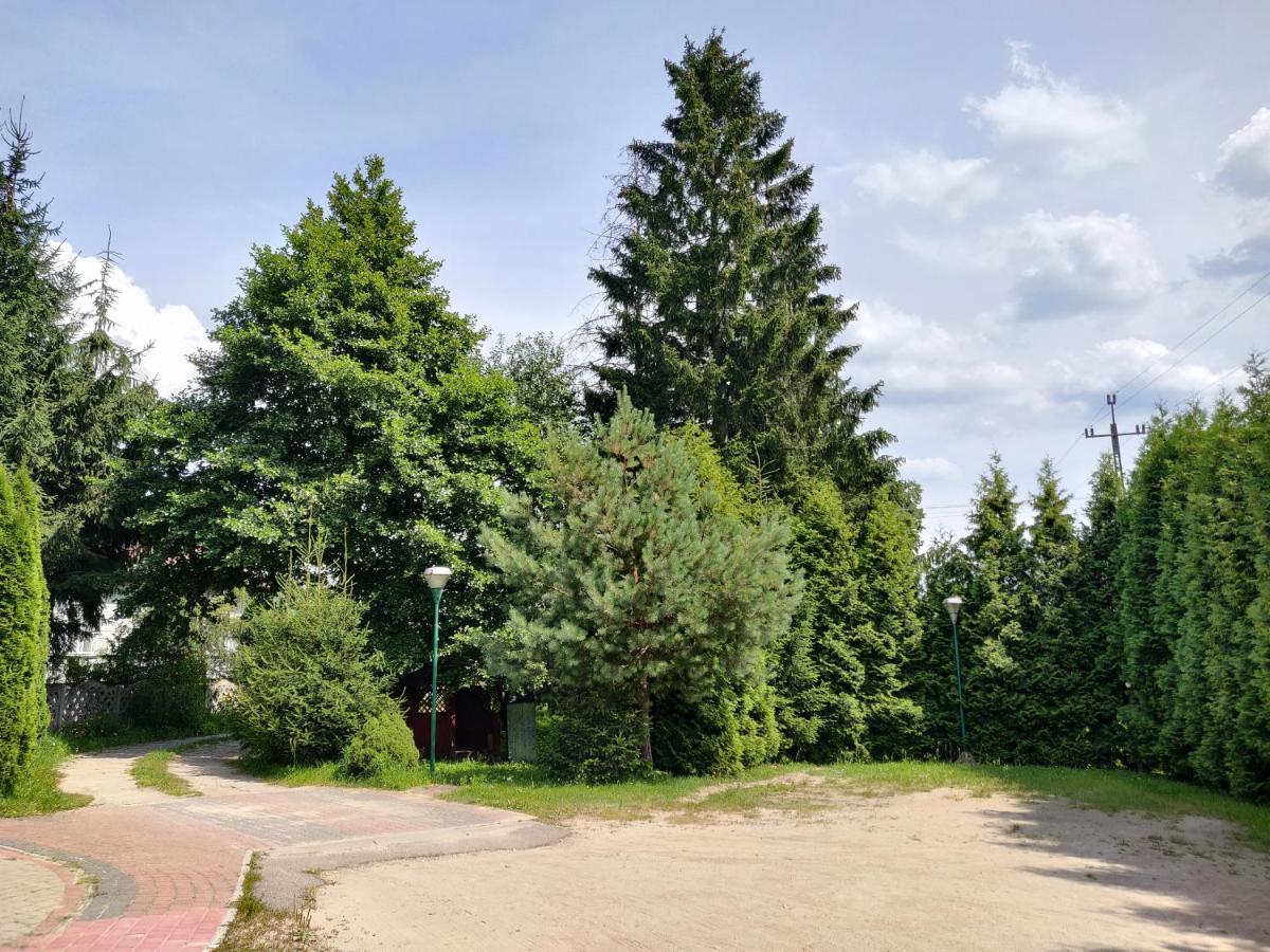 Noclegi-Splywy Bugiem Slawatycze Buitenkant foto